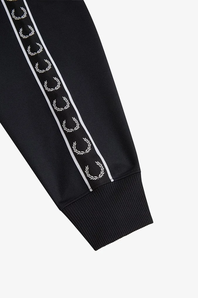 Олимпийка женская Fred Perry Taped Track Jacket