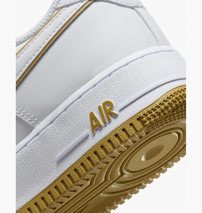 Кроссовки Nike Air Force 1 '07 White/Bronzine